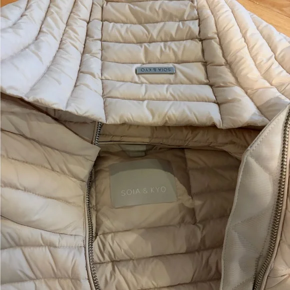 Soia & Kyo Beige Puffer Jacket - Picture 5 of 6